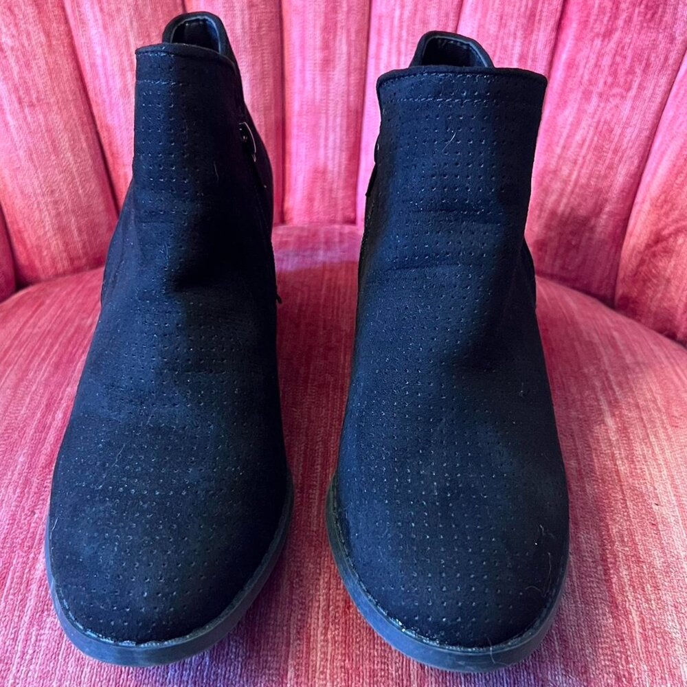 Jones NY Brand "Cecee" Black Ankle Booties - Women's Size 8
